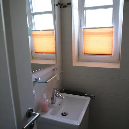 Ademi Prázdninový dům